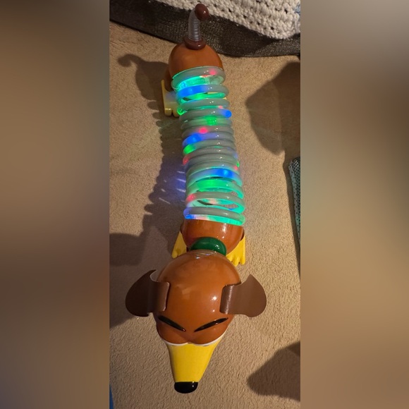 Toy Story 4 Special Edition Light Up Slinky Dog - Picture 5 of 5